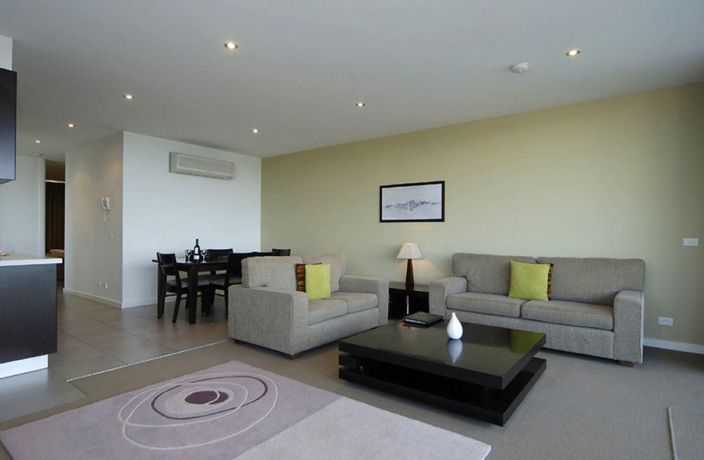 אפולו ביי The Dolphin Apartments מראה חיצוני תמונה